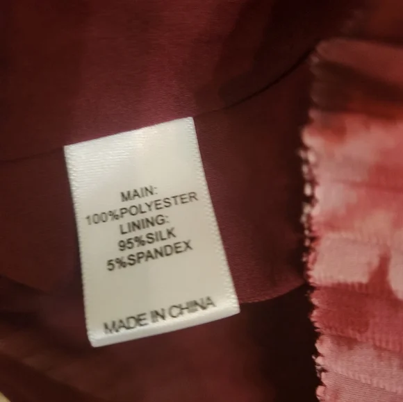 St.John Burgundy Floral Pleated Women's Top Long Sleeve - Multicolor Sz L - Picture 8 of 10